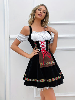 Dámské dirndl šaty na Oktoberfest | Ramena odhalená