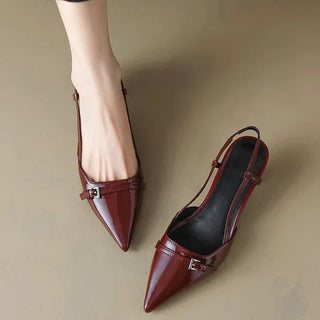 Damskie buty na obcasie z paskiem z tyłu | eleganckie