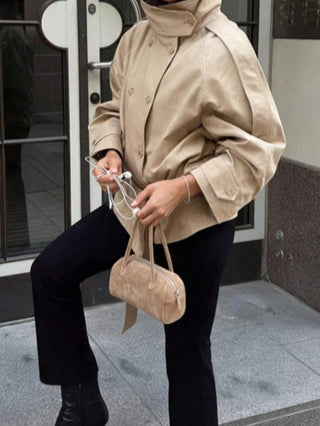 Gabardina corta para mujer | cuello mao