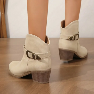 Damen Stiefeletten Blockabsatz | Schnallendetail