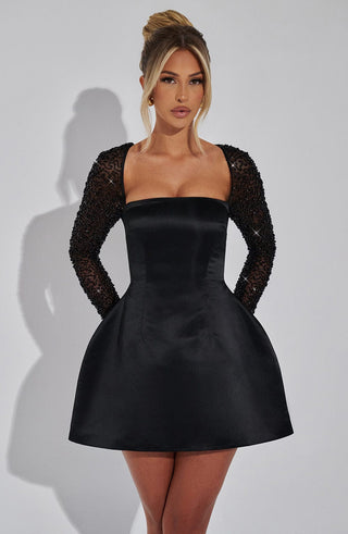 Women’s Wedding Dress with Square Neckline | Mini