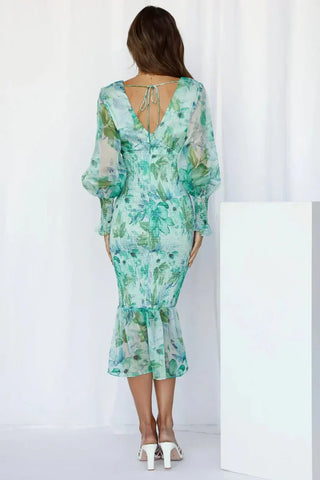Robe cocktail à motif floral femme | midi