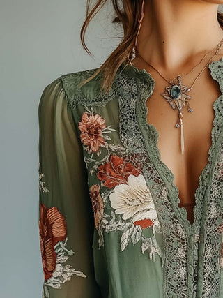 Damska bluzka boho w kwiaty | Z długim rękawem