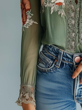 Damska bluzka boho w kwiaty | Z długim rękawem