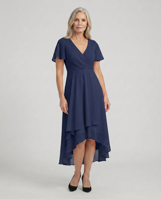 Damen Kleid mit V-Ausschnitt und Rüschen | Midi